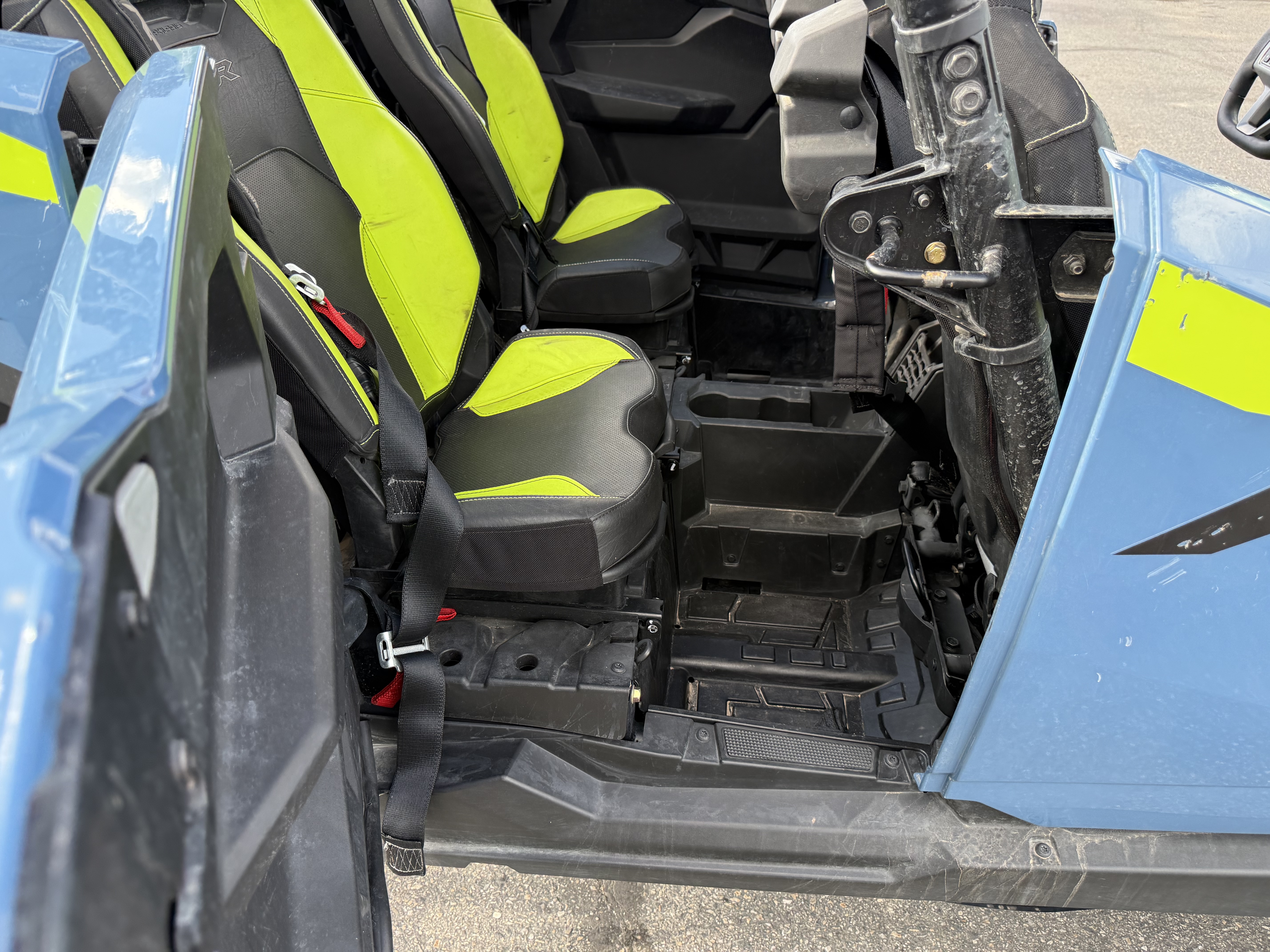 2025 POLARIS RZR Pro XP 4 Ultimate UTV