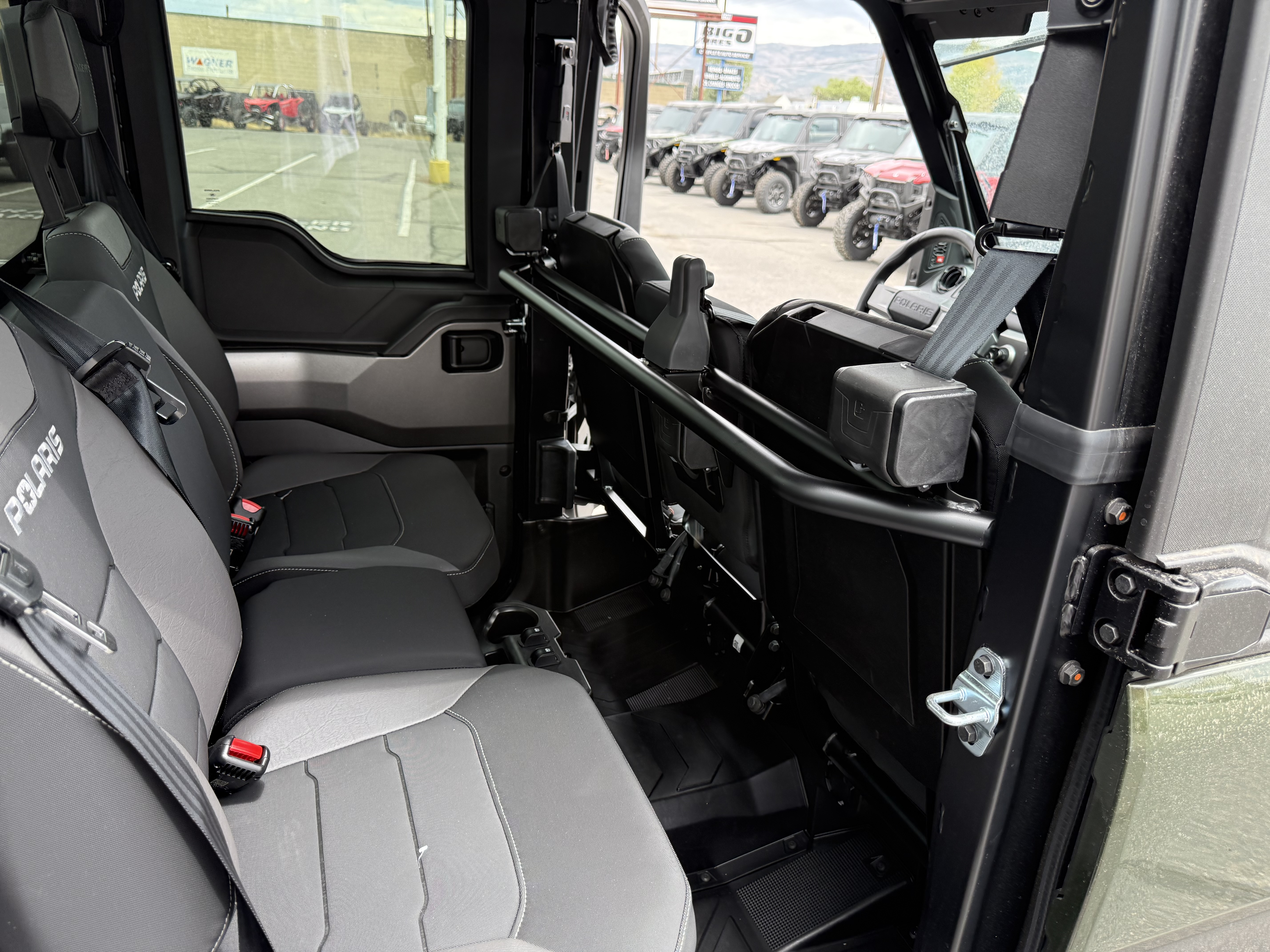 2026 Polaris RANGER CREW XD 1500 NorthStar Mountaineer Edition UTV