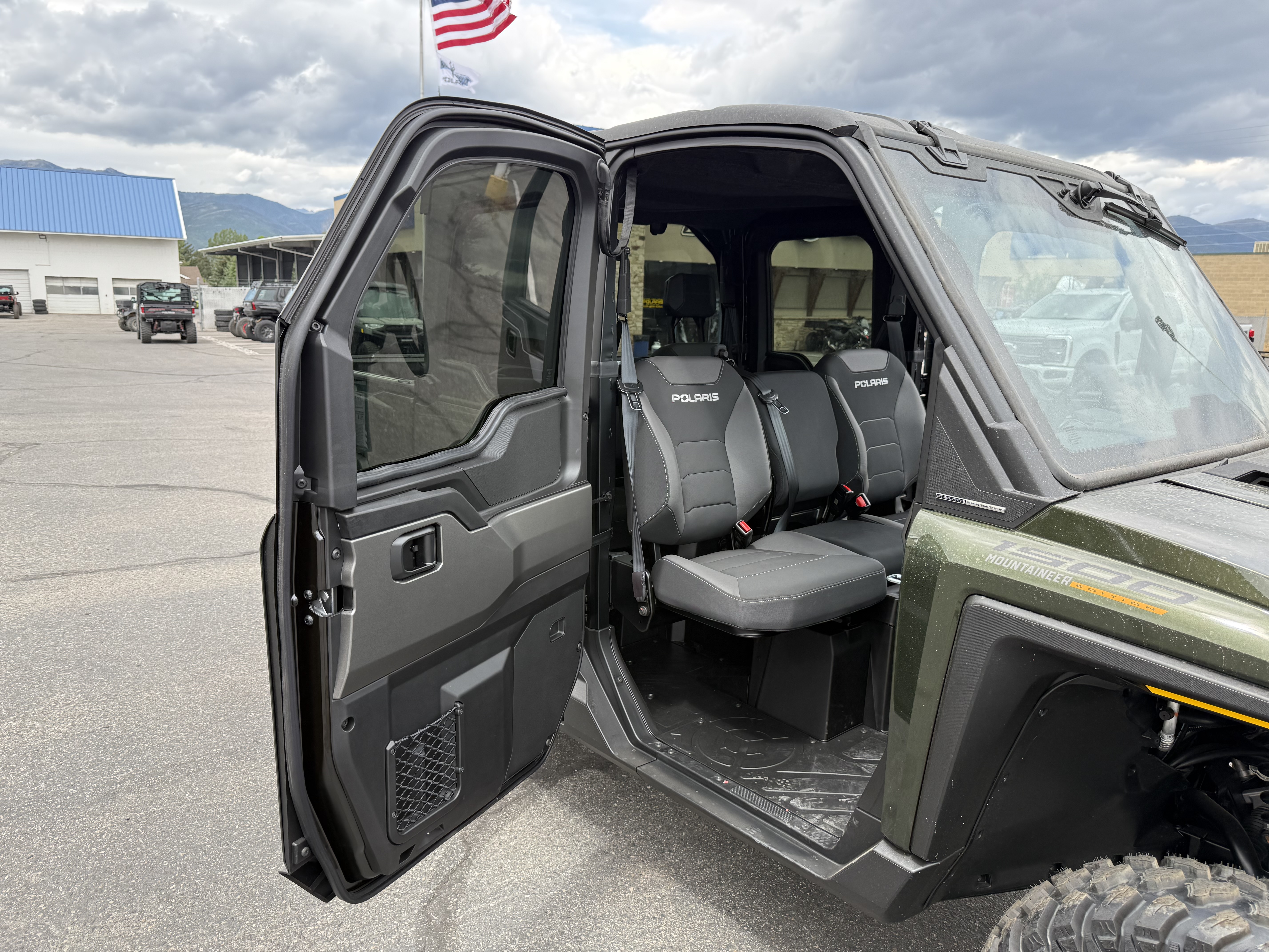 2026 Polaris RANGER CREW XD 1500 NorthStar Mountaineer Edition UTV