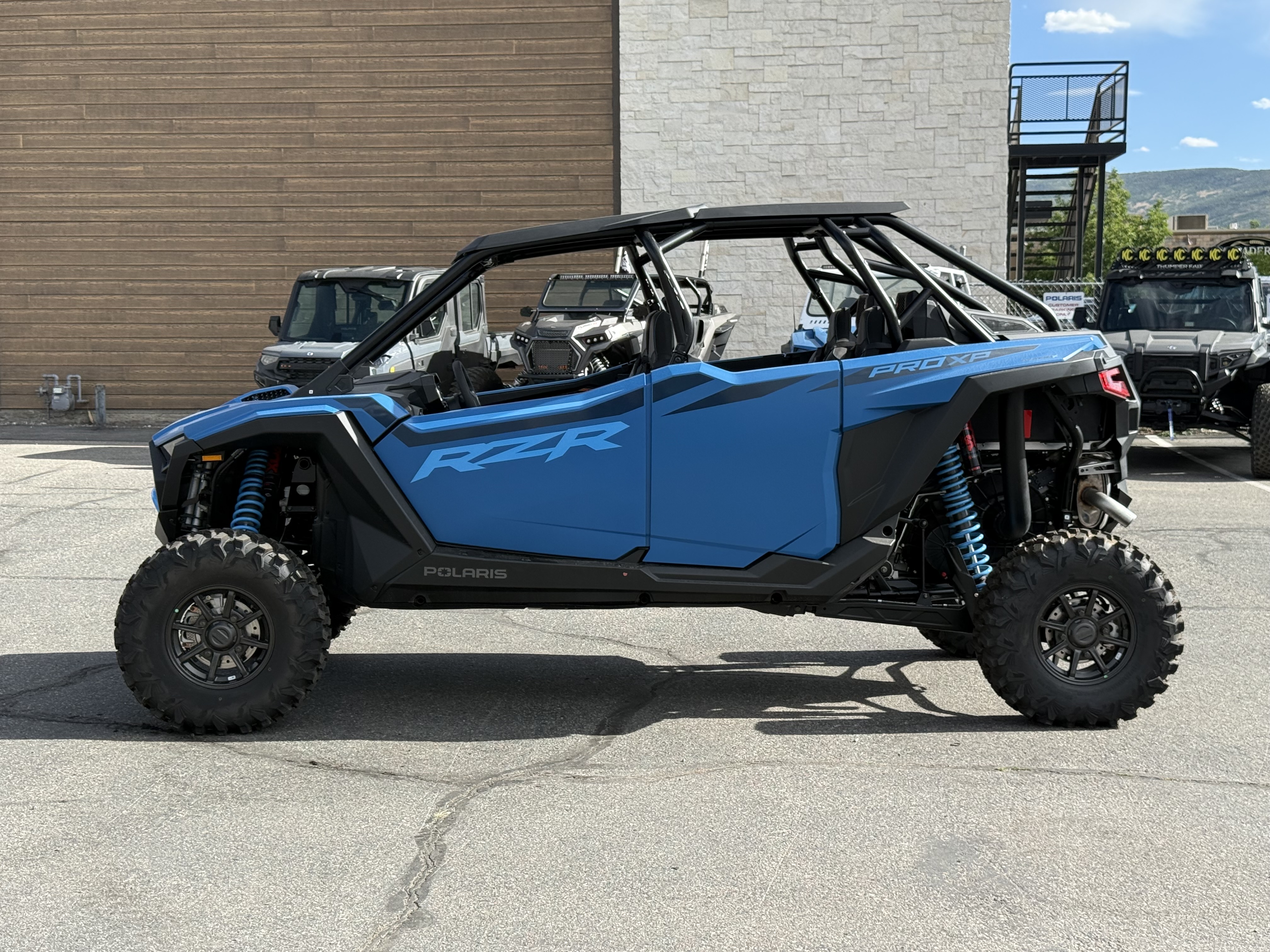 2026 POLARIS RZR Pro XP 4 Ultimate UTV