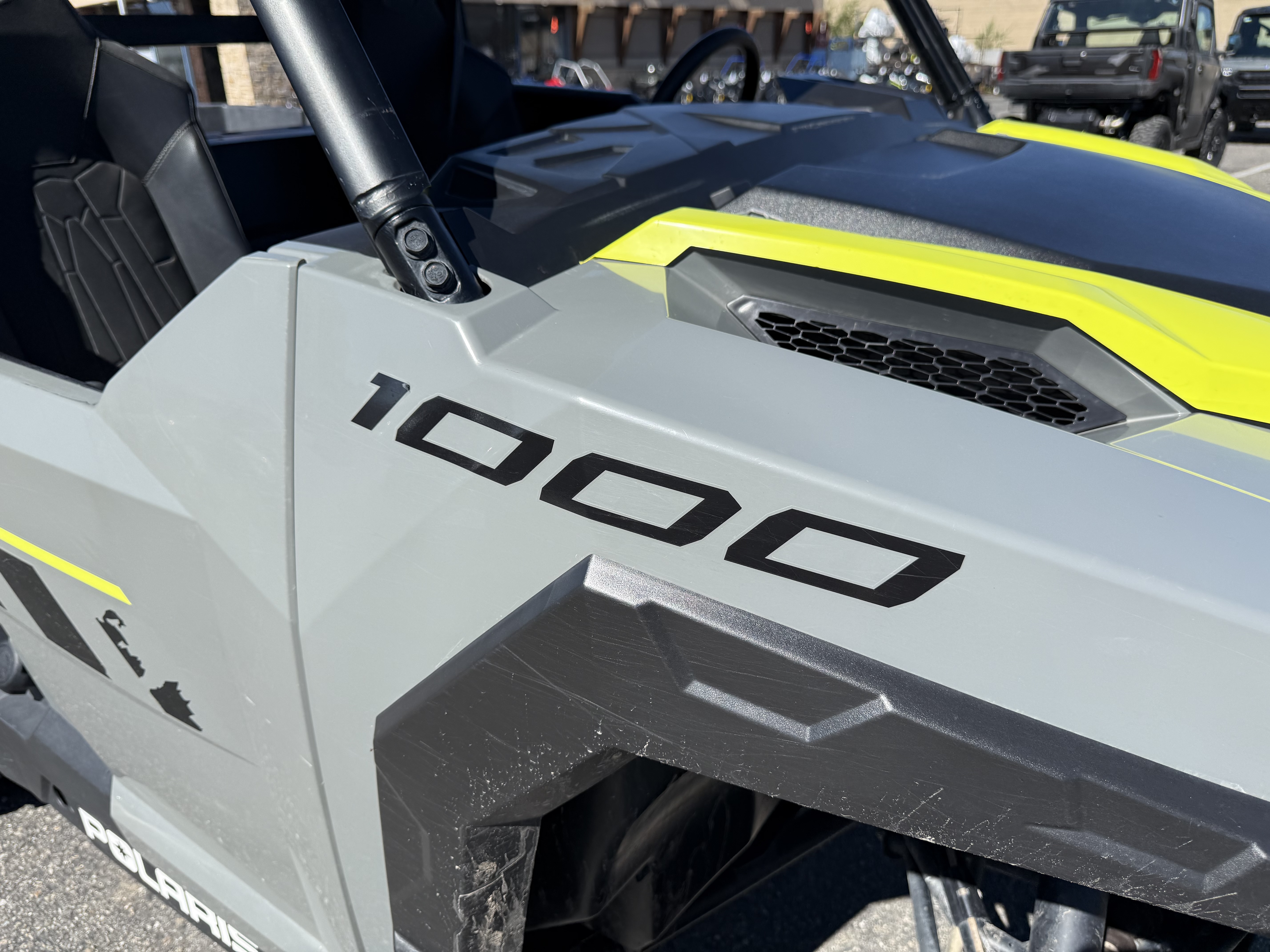 2020 POLARIS GENERAL 1000 Sport UTV
