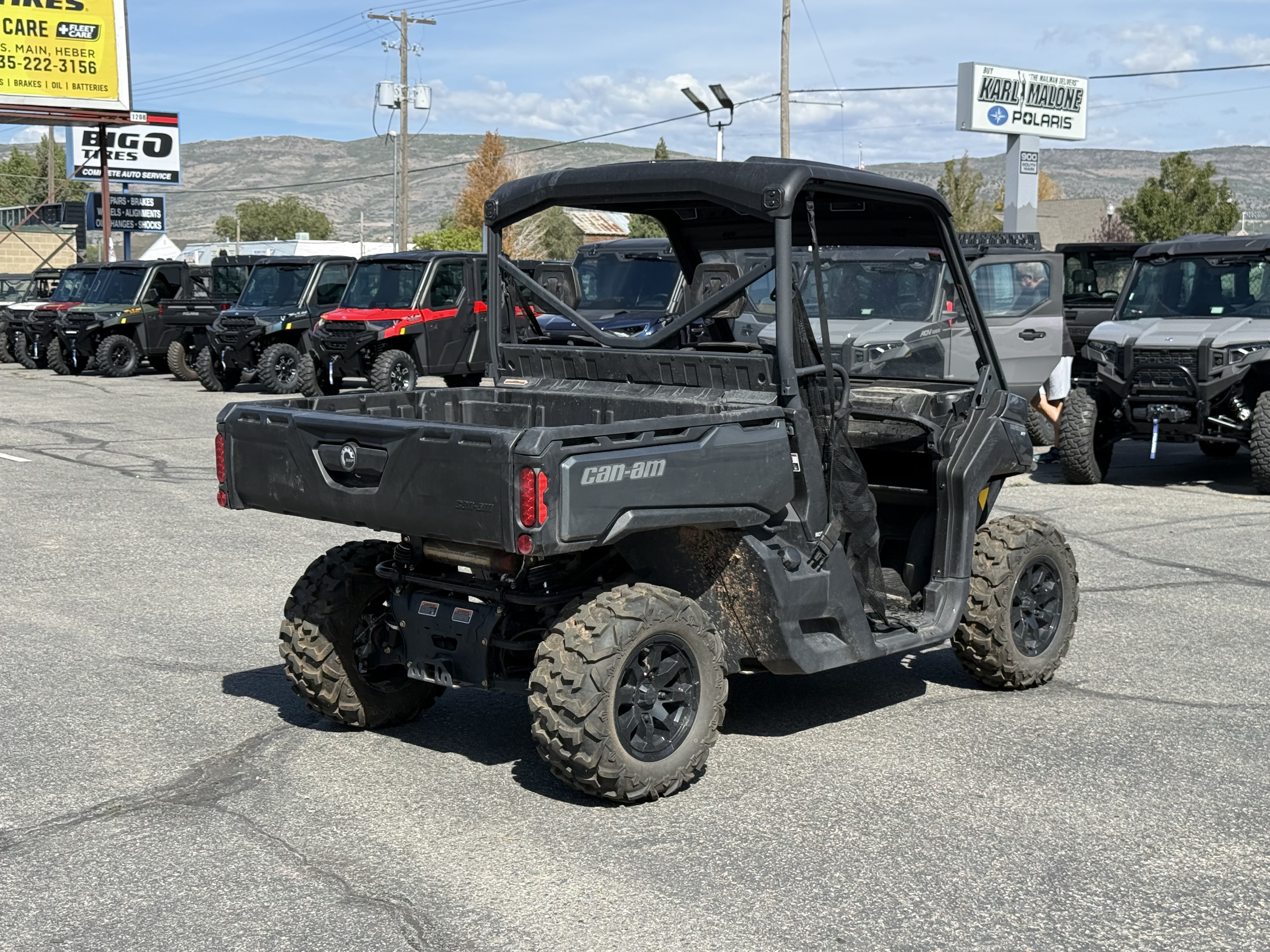 2024 CAN-AM Defender XT HD7 UTV