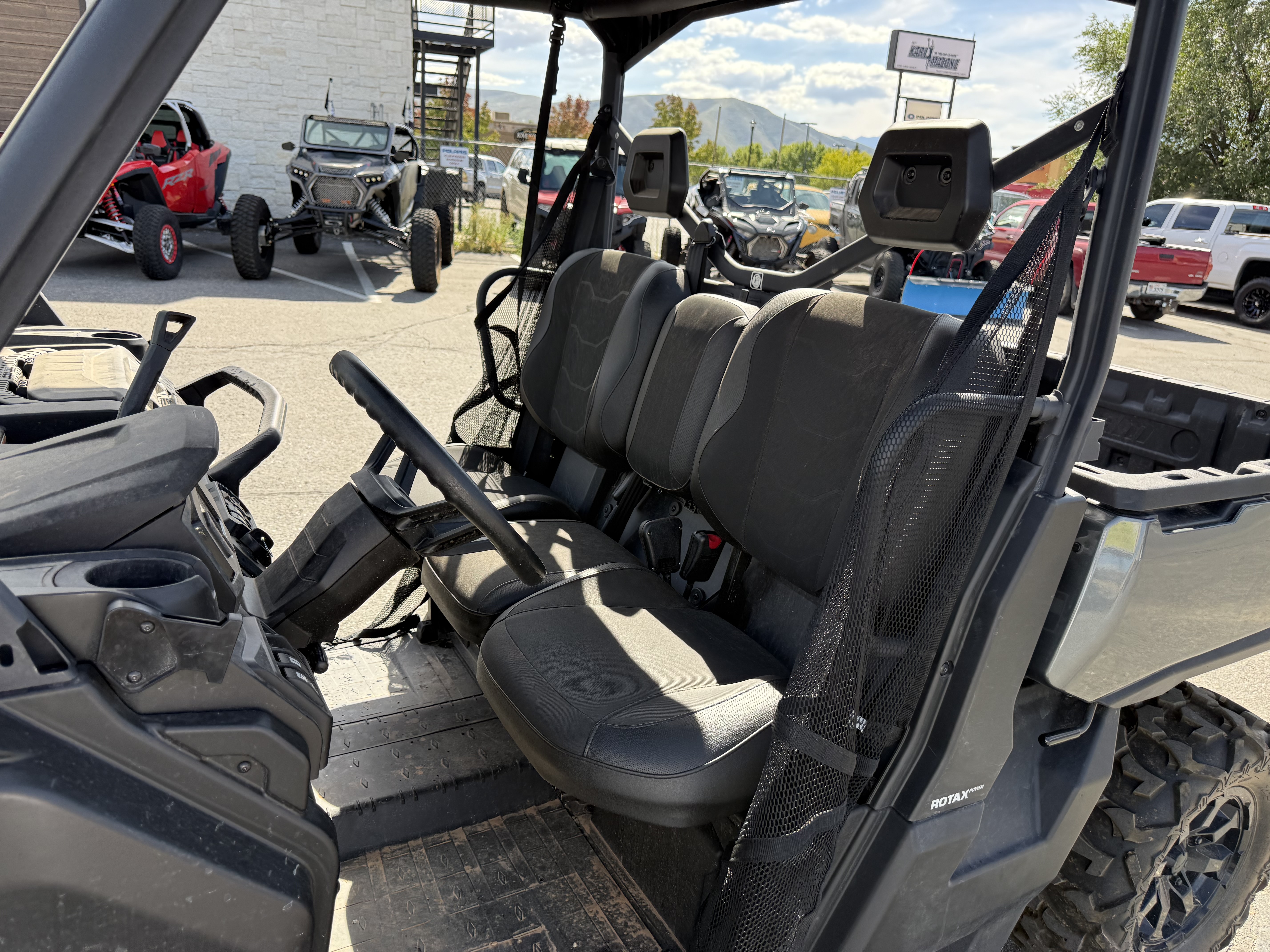 2024 CAN-AM Defender XT HD7 UTV