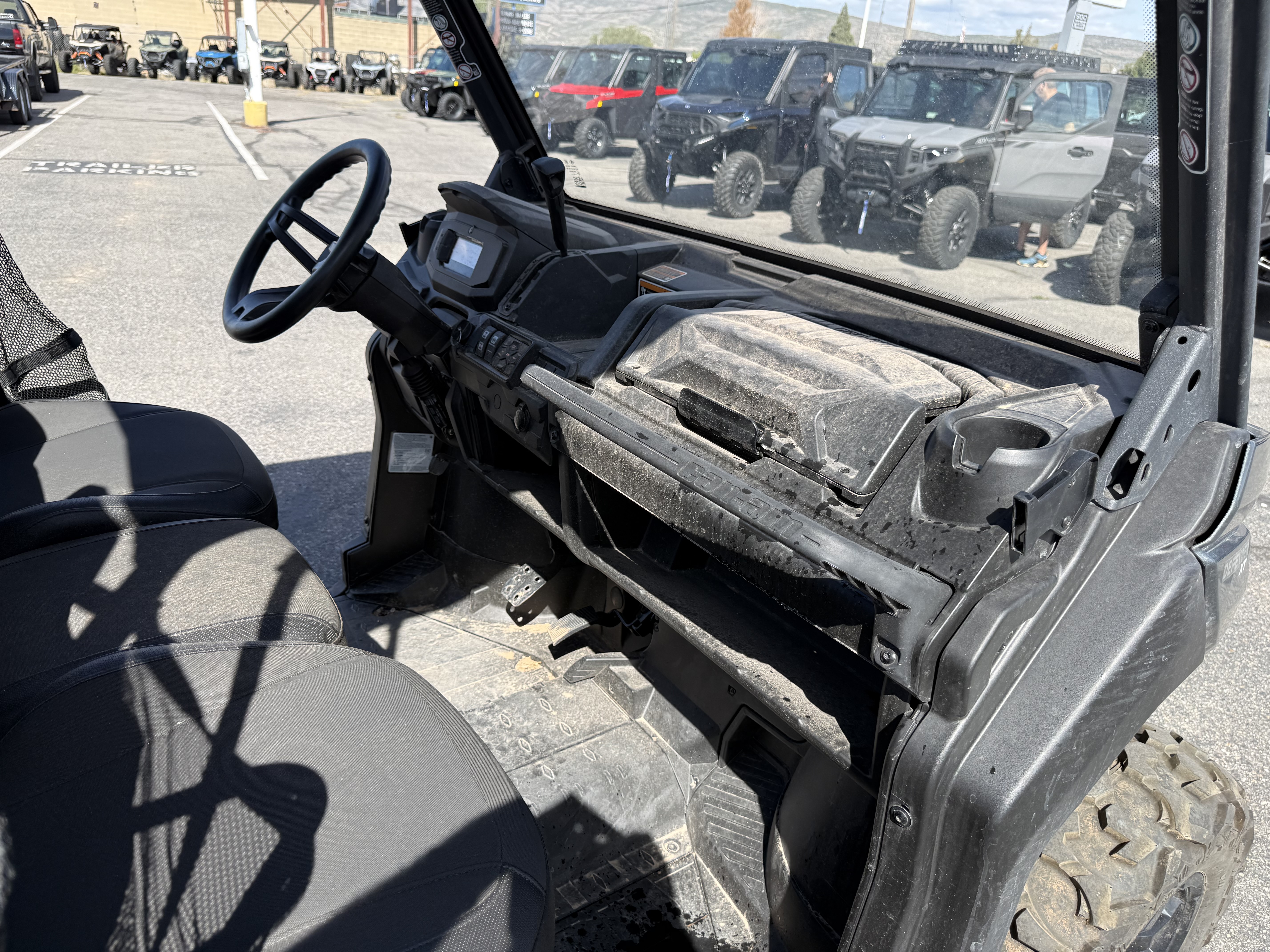 2024 CAN-AM Defender XT HD7 UTV