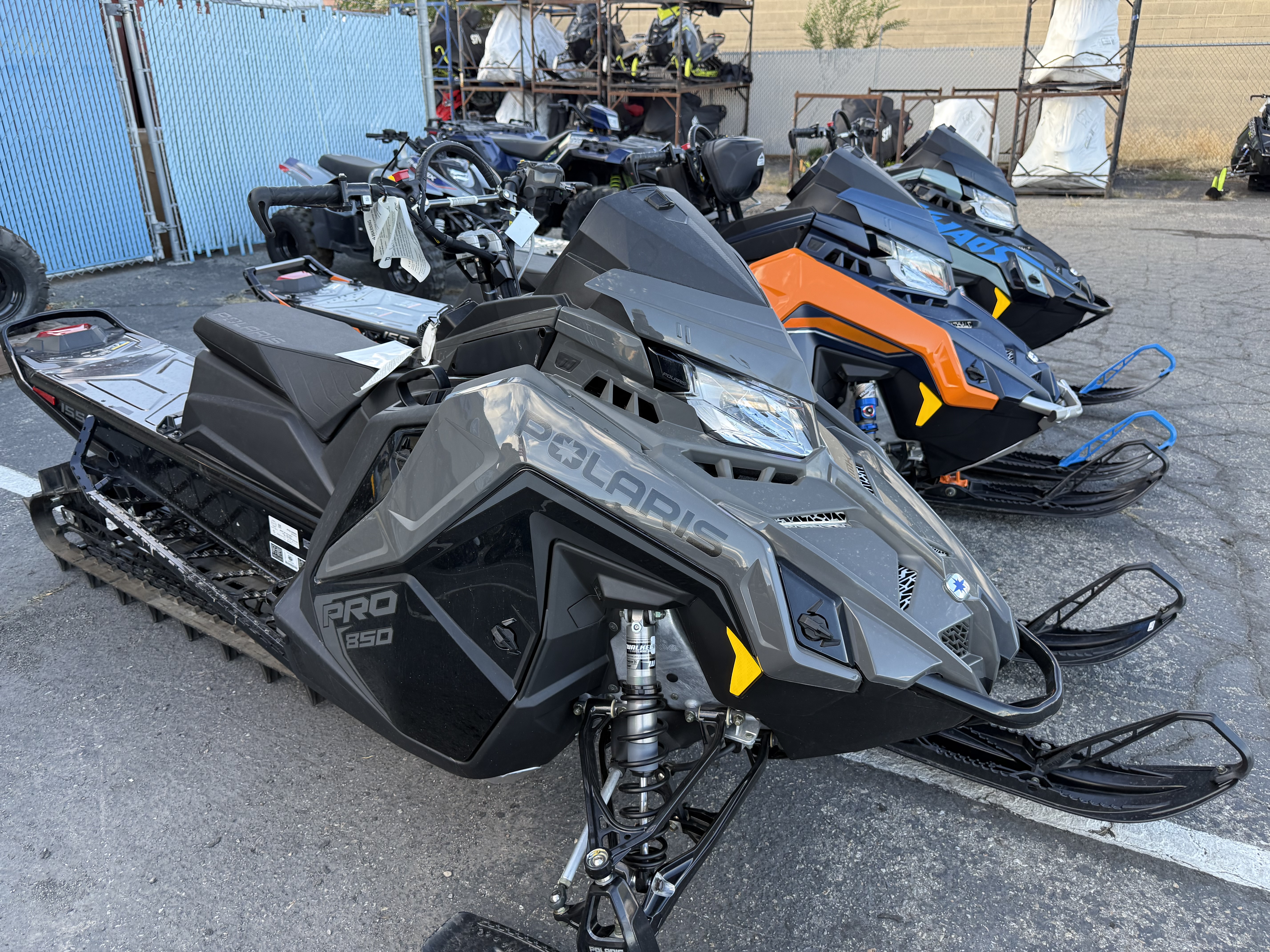 2025 POLARIS PRO RMK 155 850 SNOWMOBILE