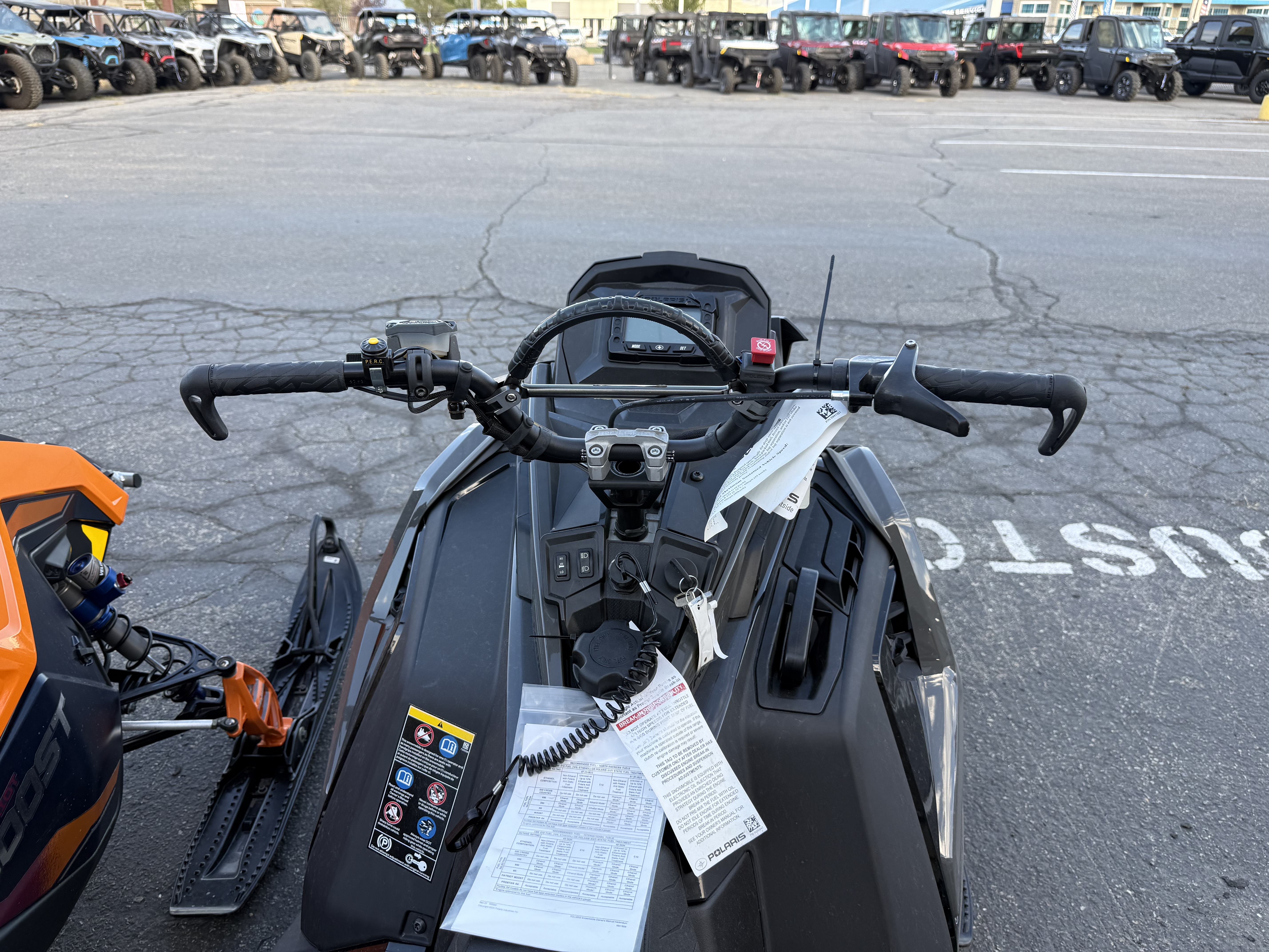 2025 POLARIS PRO RMK 155 850 SNOWMOBILE