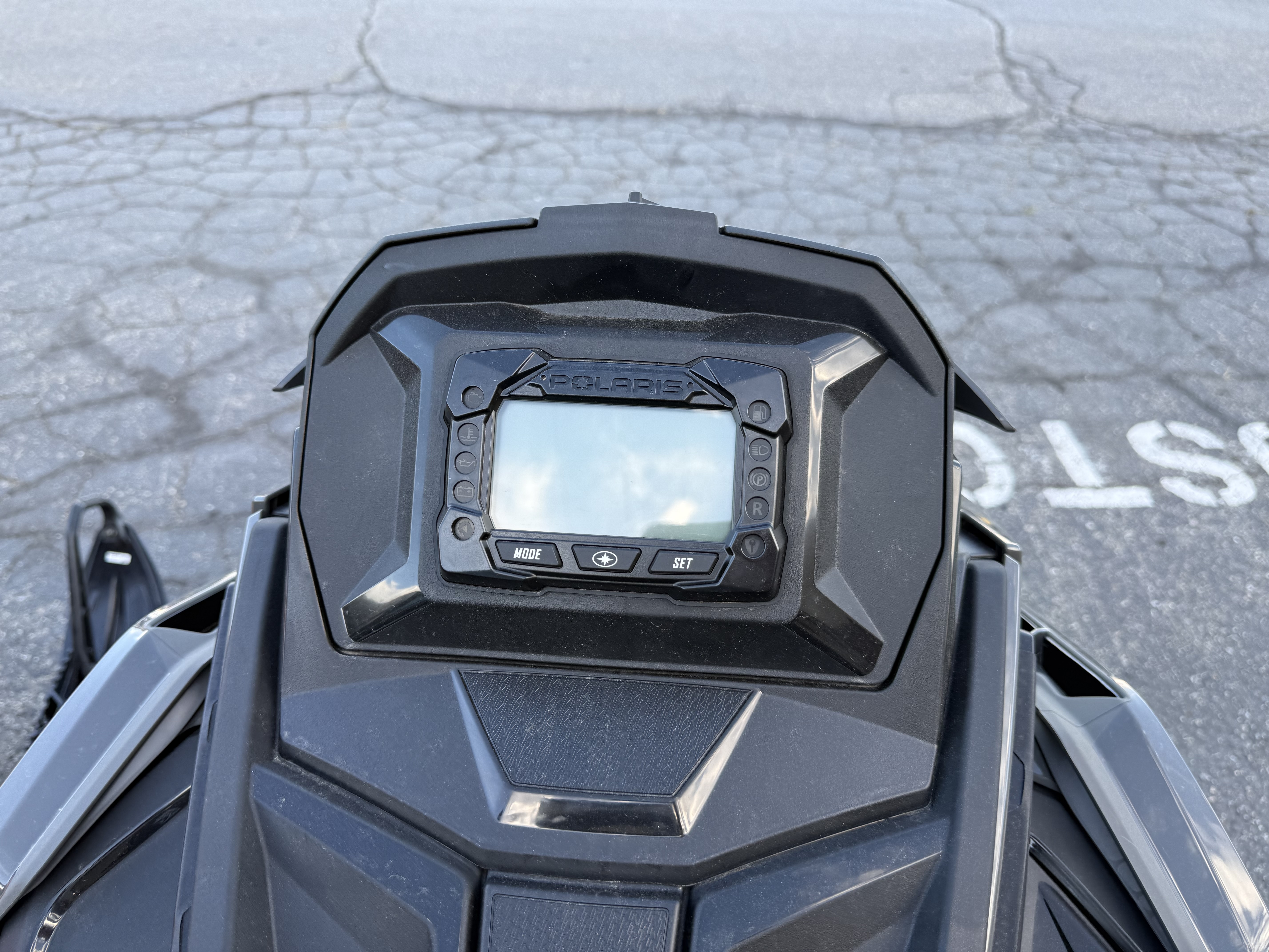 2025 POLARIS PRO RMK 155 850 SNOWMOBILE