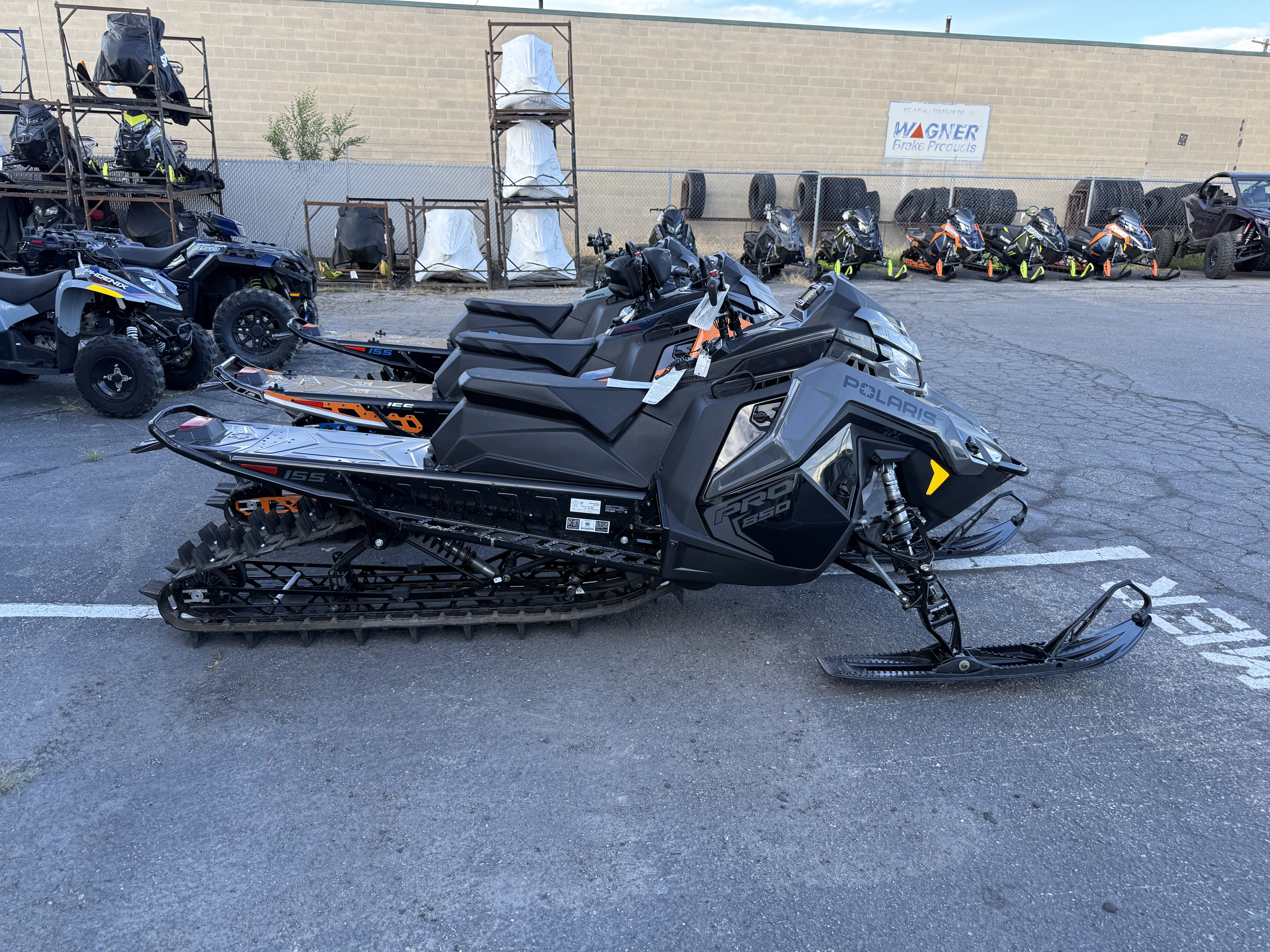 2025 POLARIS PRO RMK 155 850 SNOWMOBILE