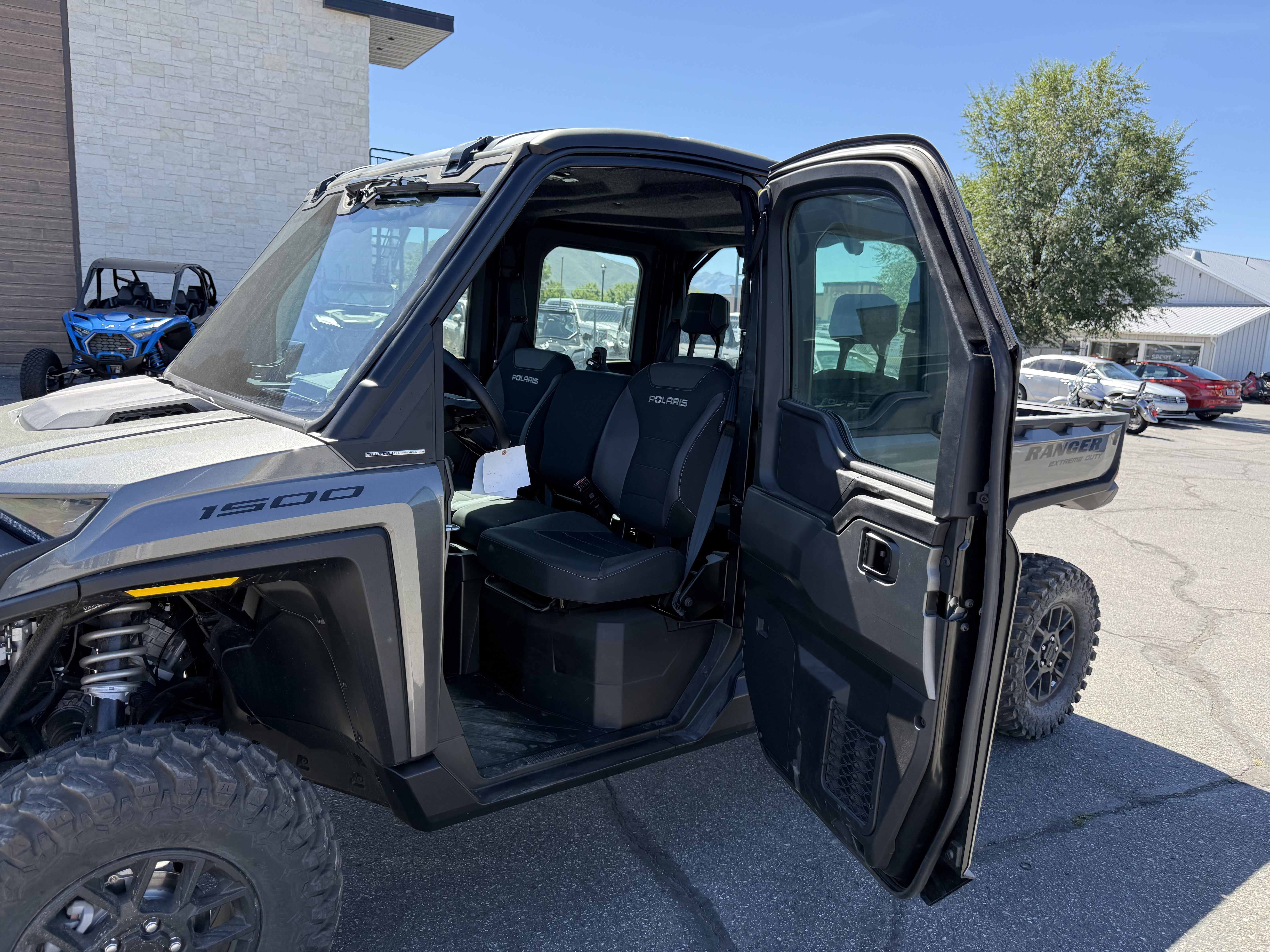 2025 Polaris RANGER CREW XD 1500 Northstar Ultimate UTV