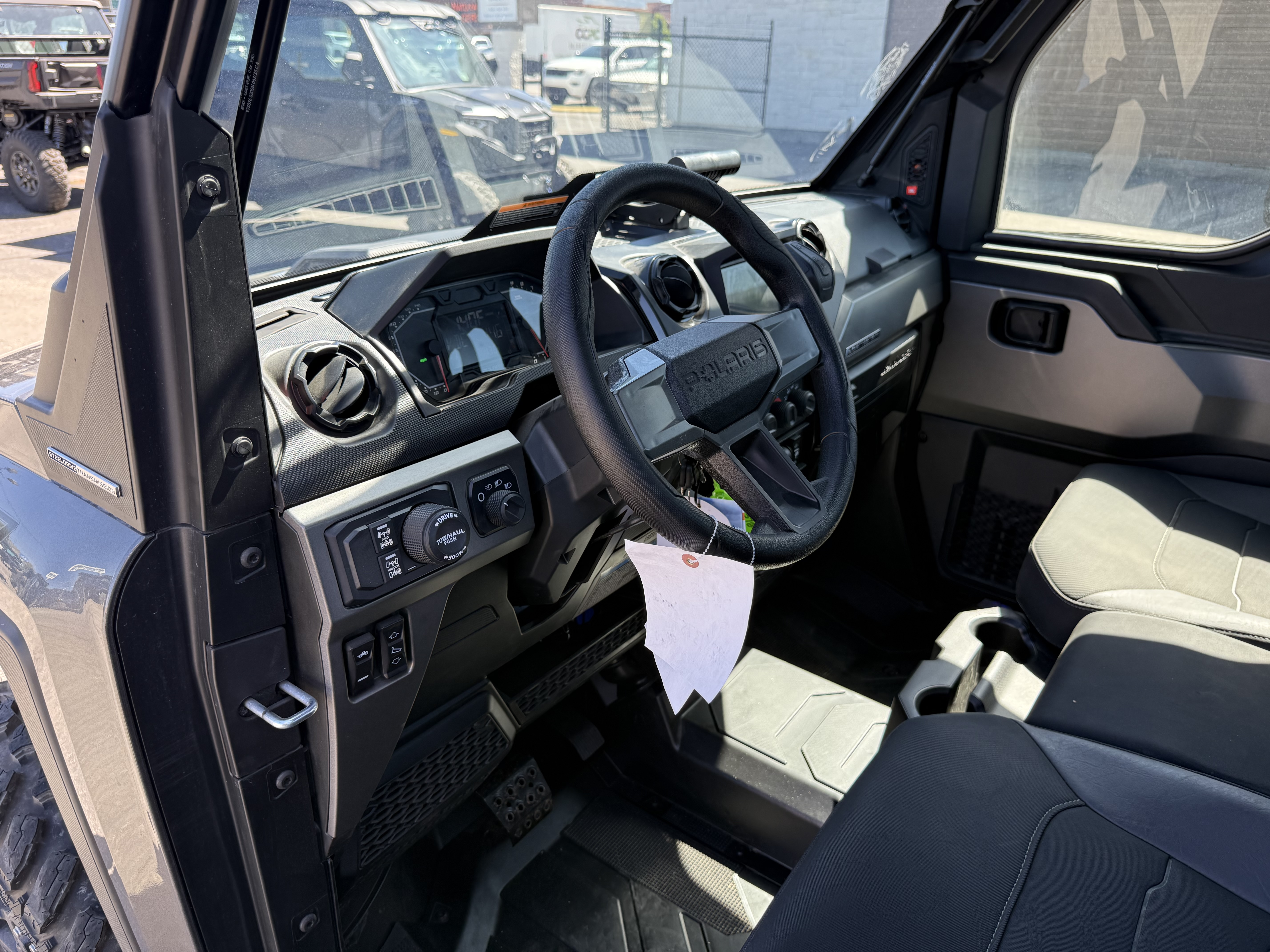 2025 Polaris RANGER CREW XD 1500 Northstar Ultimate UTV