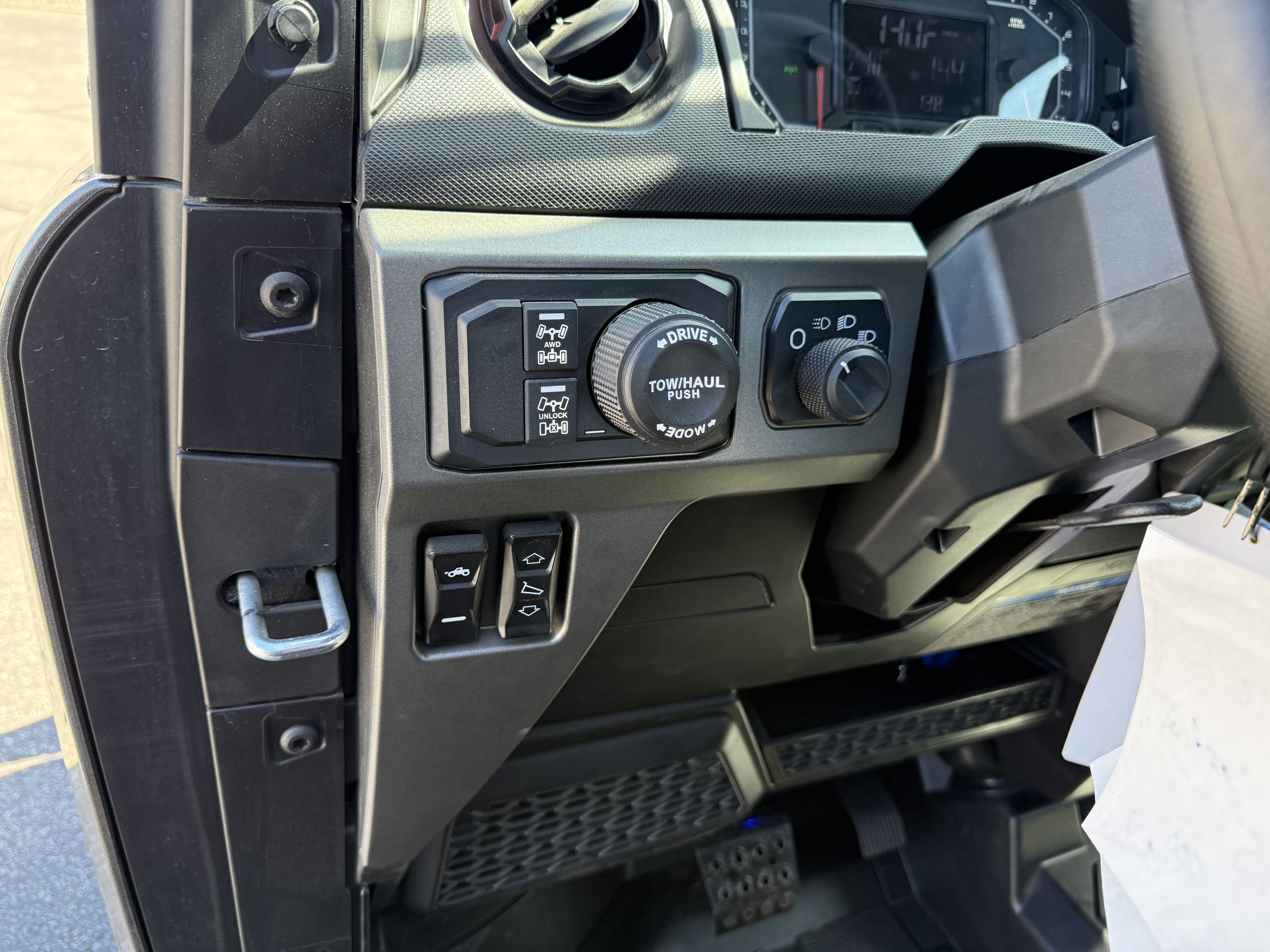 2025 Polaris RANGER CREW XD 1500 Northstar Ultimate UTV