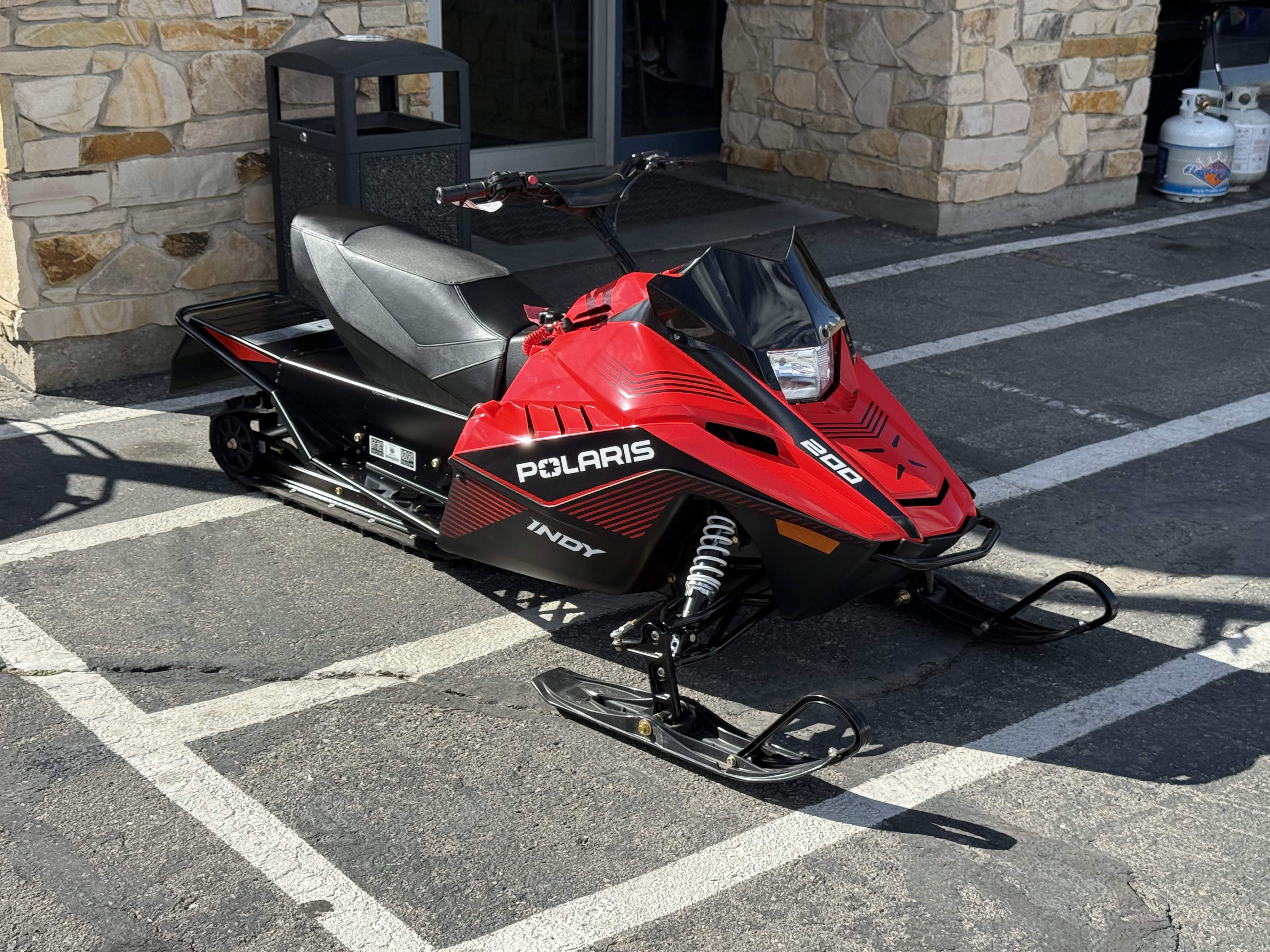 2027 Polaris INDY 200 SNOWMOBILE