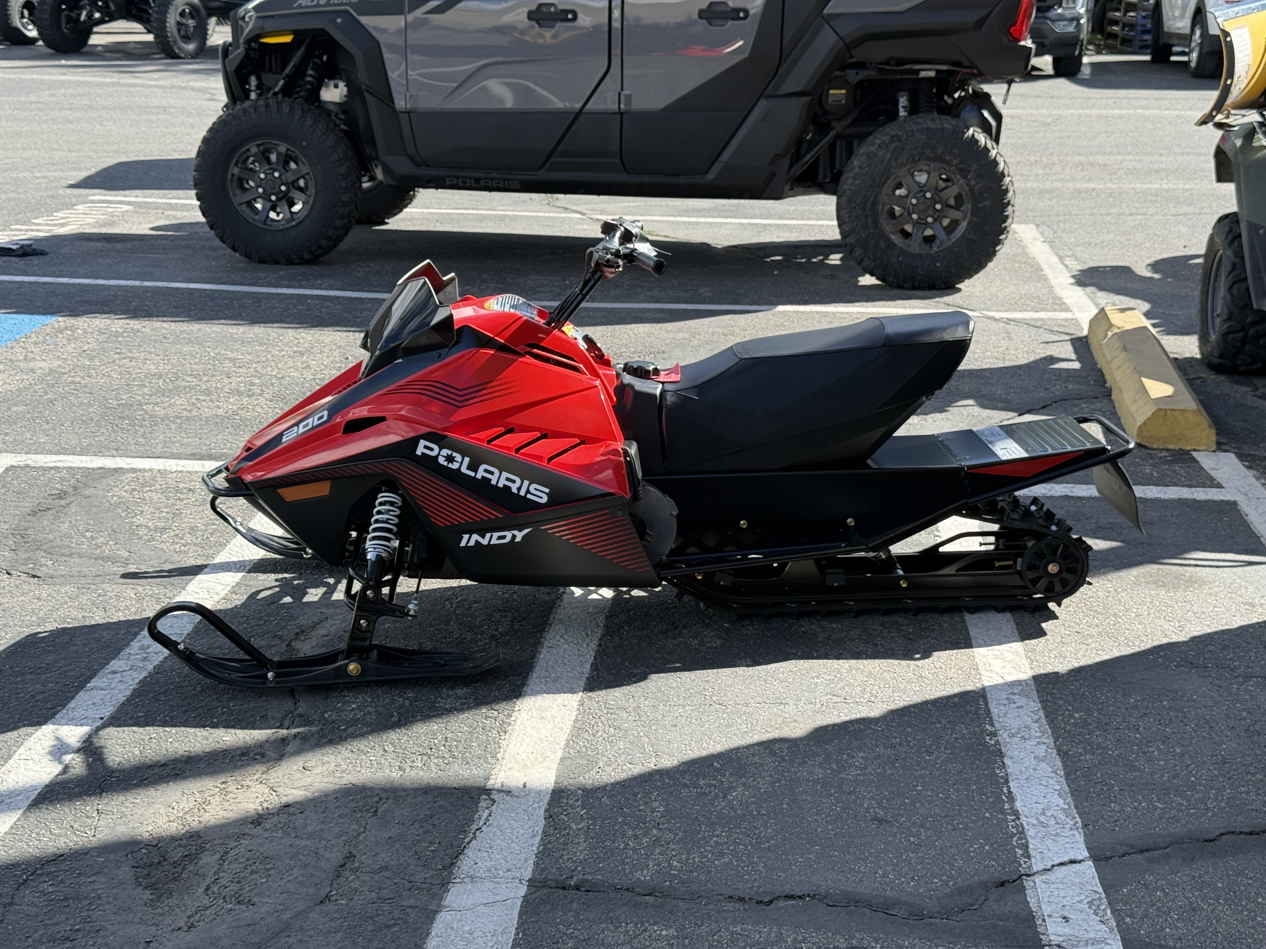 2027 Polaris INDY 200 SNOWMOBILE