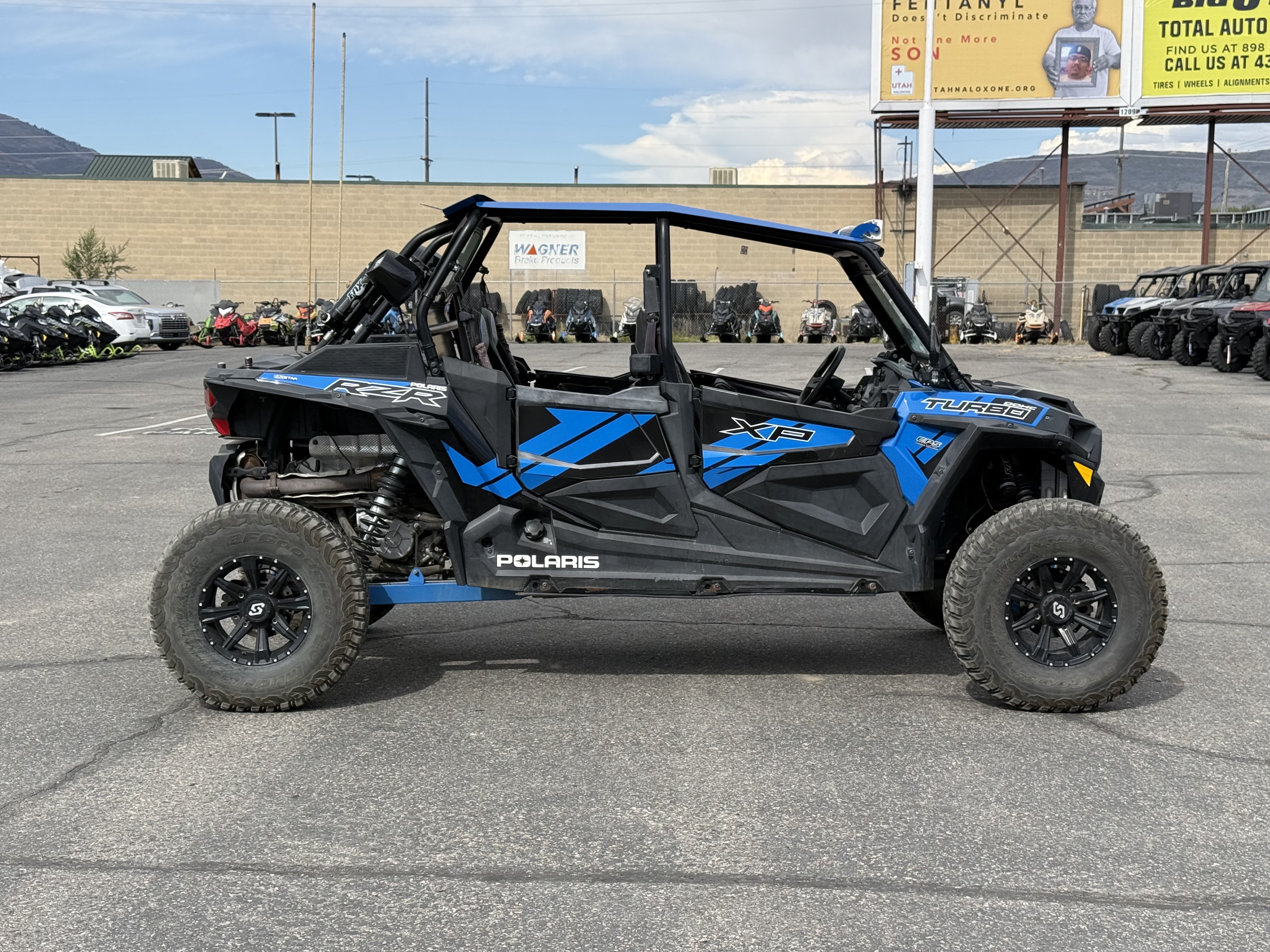 2017 POLARIS RZR XP 4 TURBO UTV